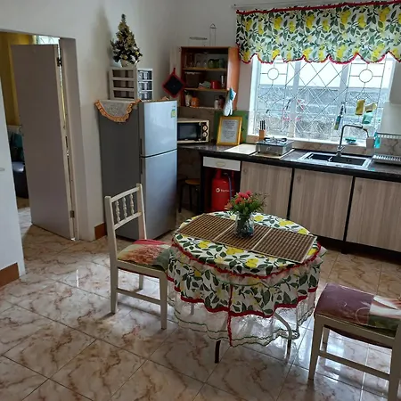 Open Air Cafe & Apartments Port Louis Room photo