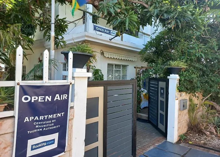 Open Air Cafe & Apartments